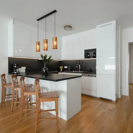 Apartamento Viktoria N7 With Garage & Terrace
