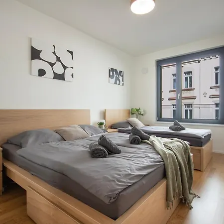 Viktoria N7 With Garage & Terrace Apartamento *