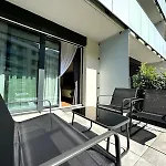Viktoria N7 With Garage & Terrace Apartmán *