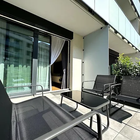 With Garage & Terrace Апартаменты *