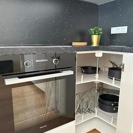 Appartement Viktoria N7 With Garage & Terrace Prague